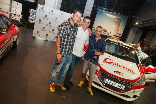 019 presentacin porsche 2010 ares racing 068